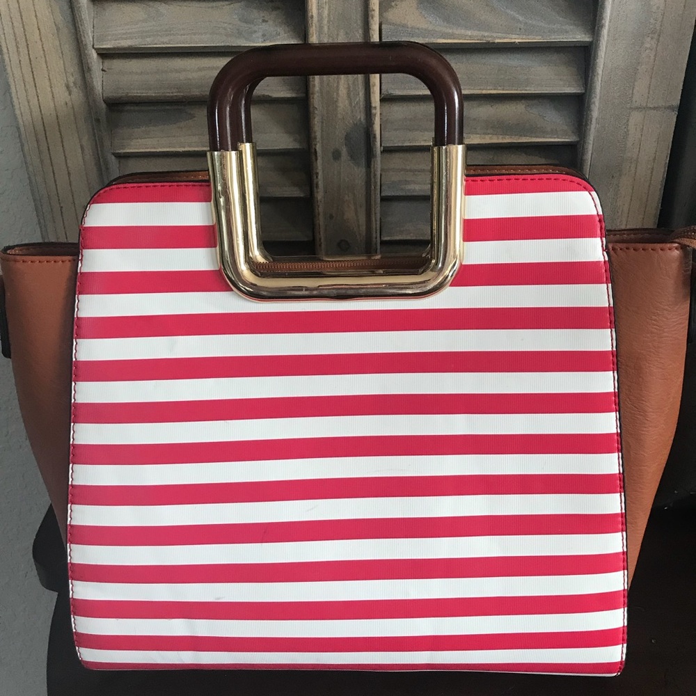 Striped handbag, great condition...